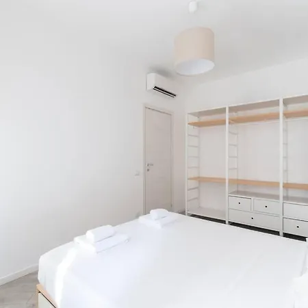 Apartment Appartamento: Buenosaires79 *